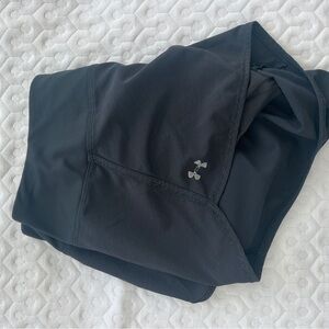 Underarmor black shorts